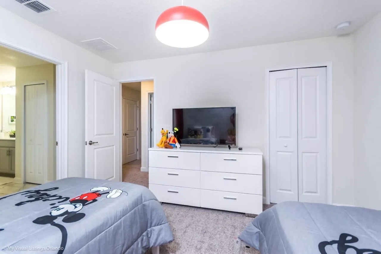 1666Mvd Amazing Champions Gate 8 Bedroom 5 Bed Davenport