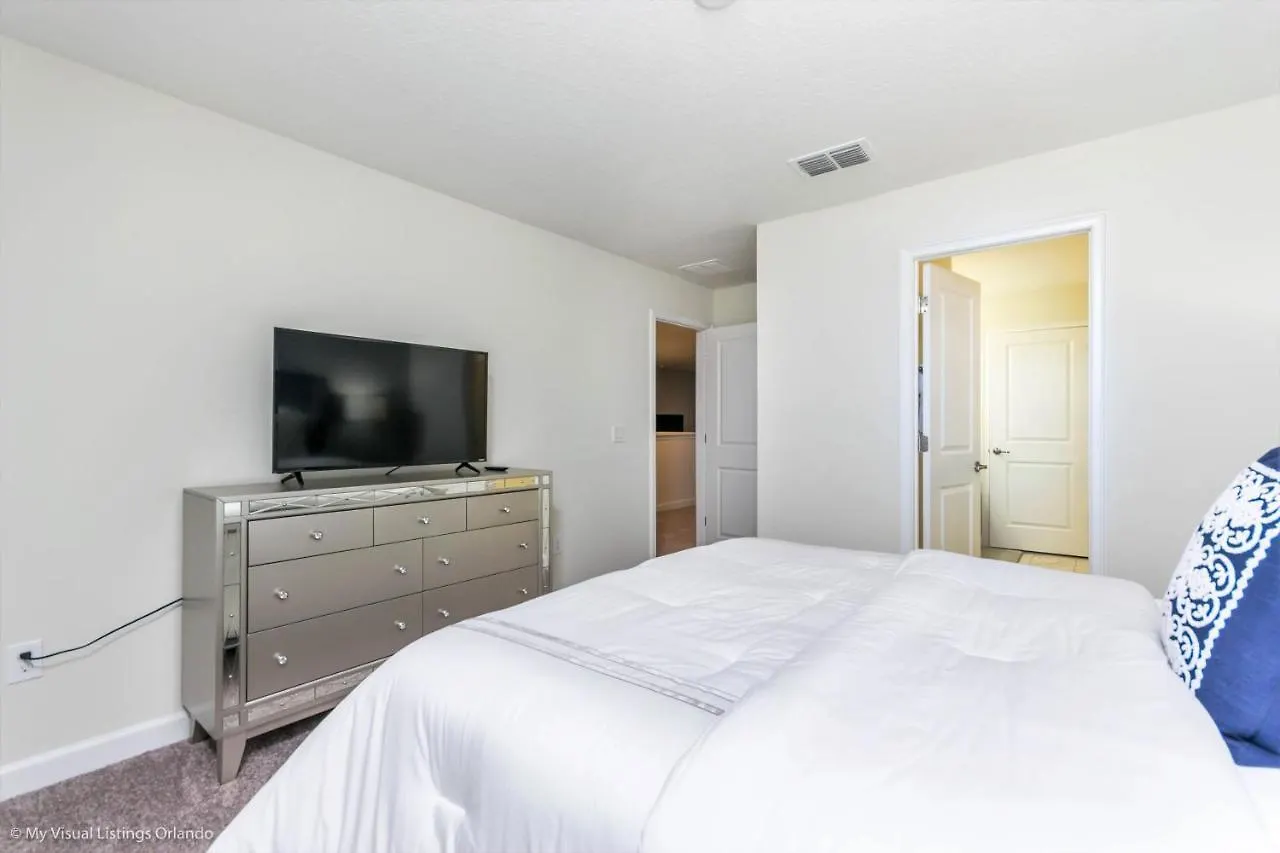 1666Mvd Amazing Champions Gate 8 Bedroom 5 Bed Davenport 0*,  United States
